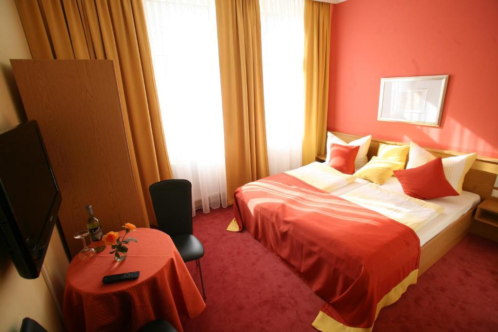Hotel Am Kuhbogen Hof  Quarto foto